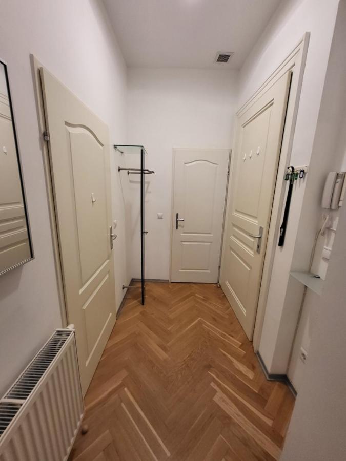 Cozynite Premium Apartment Hundertwasser 비엔나 외부 사진